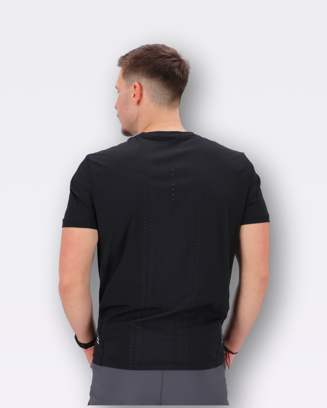 Tekaška kratka majica Črna