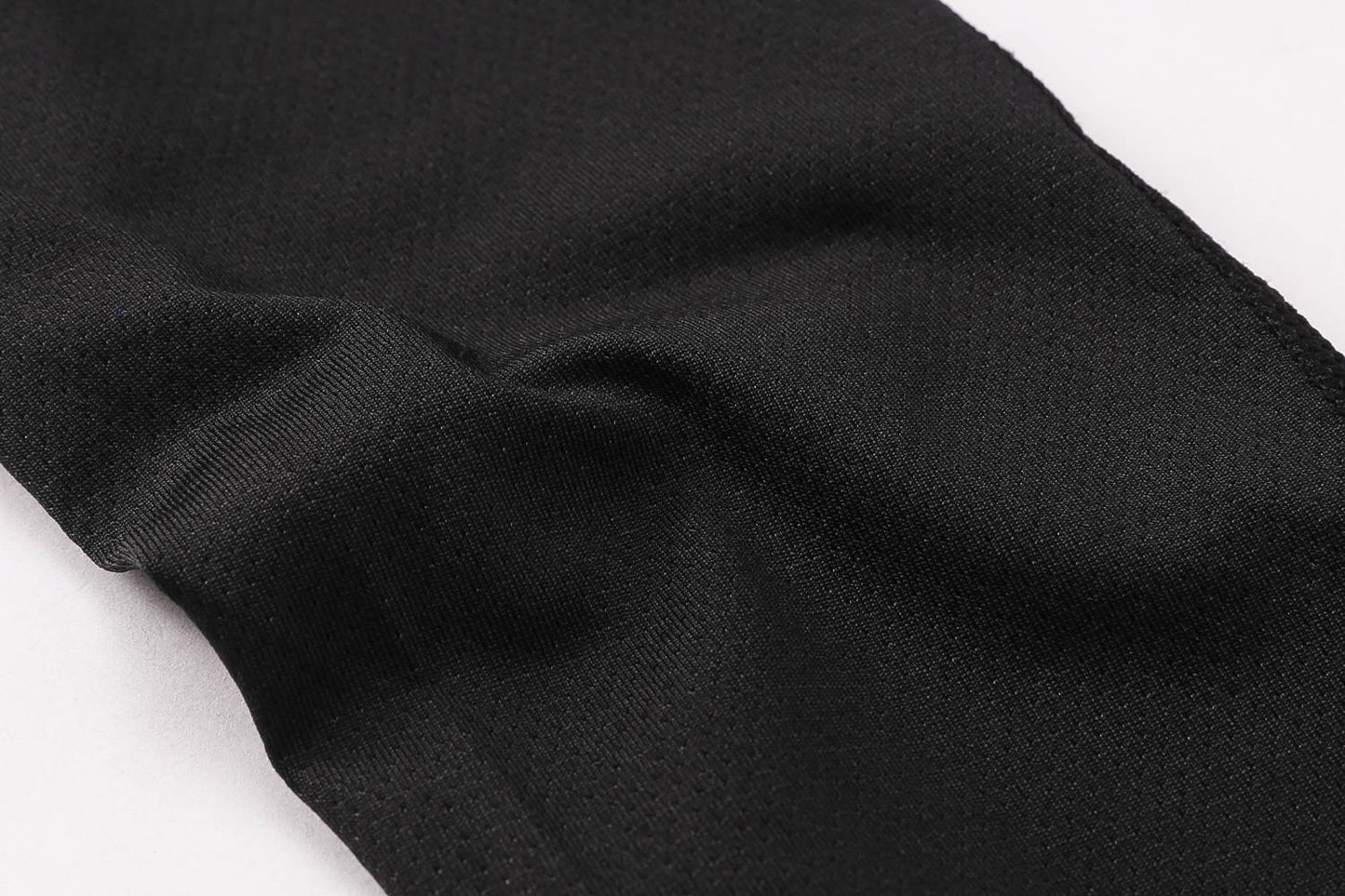 Material črnih podhlač Vincerepro